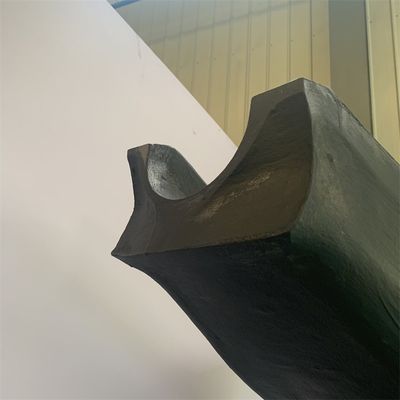 150kg Capacity Zinc Melting Crucible Round Shape Excellent Corrosion Resistance