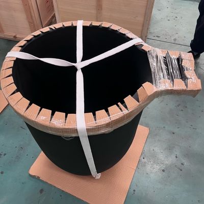 High-Temperature Melting Crucible And Cover For Copper Gold Aluminum Zinc With Pouring Nozzle For Charging And Pouring
